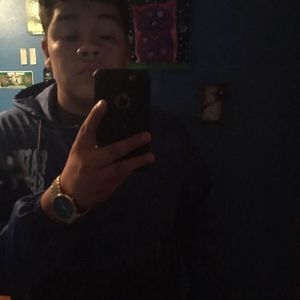 Meet your Posher, Devin